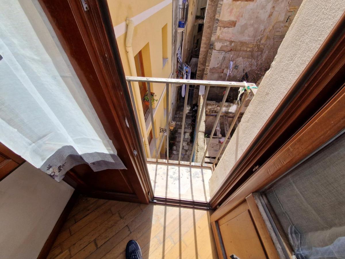 Casette Di Alex Con Terrazza Trapani Exteriör bild