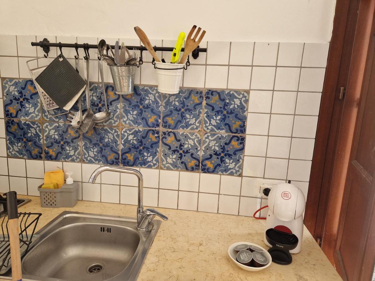 Casette Di Alex Con Terrazza Trapani Exteriör bild